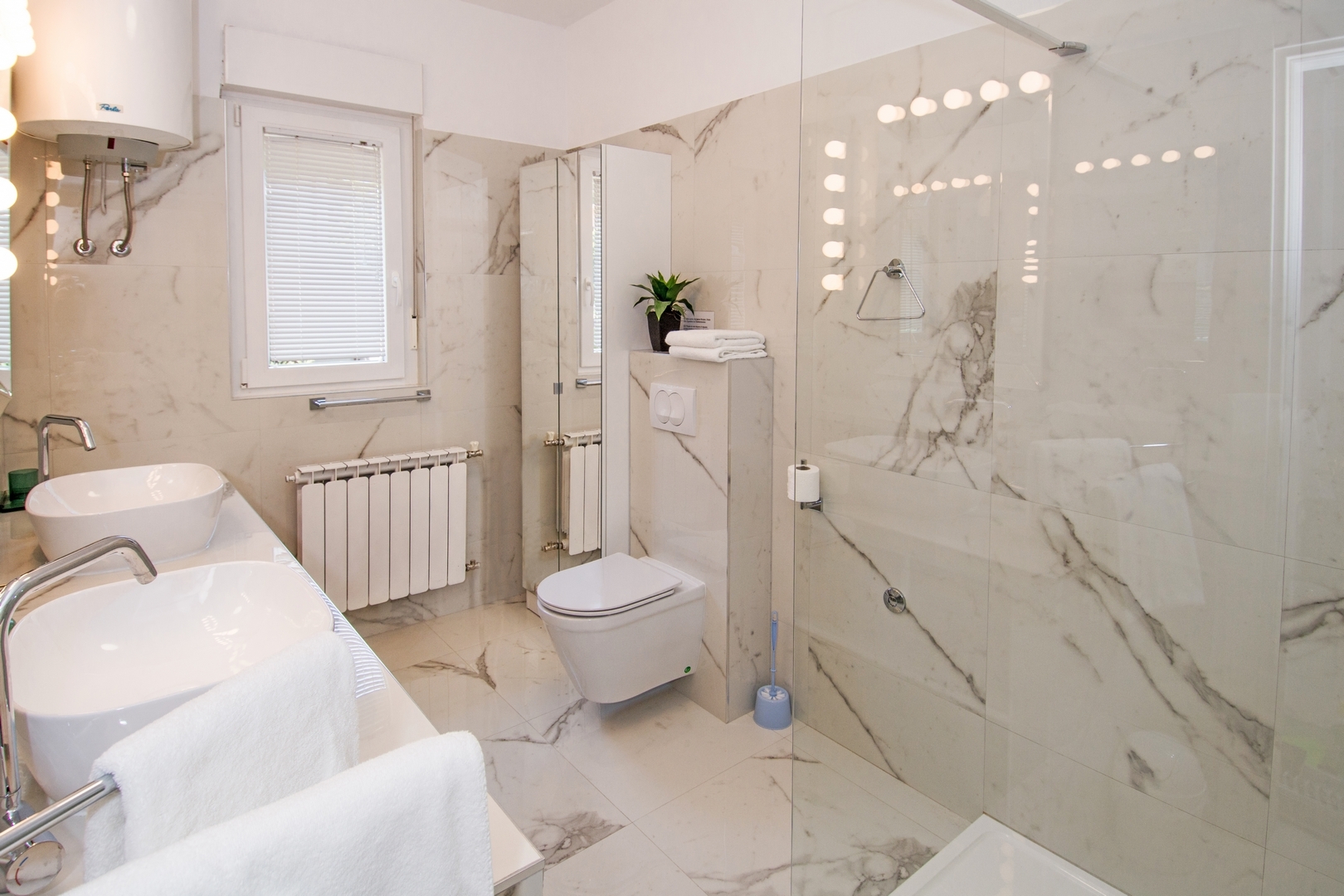 Two bedroom apartment with terrace Banjole, Pula  A-b