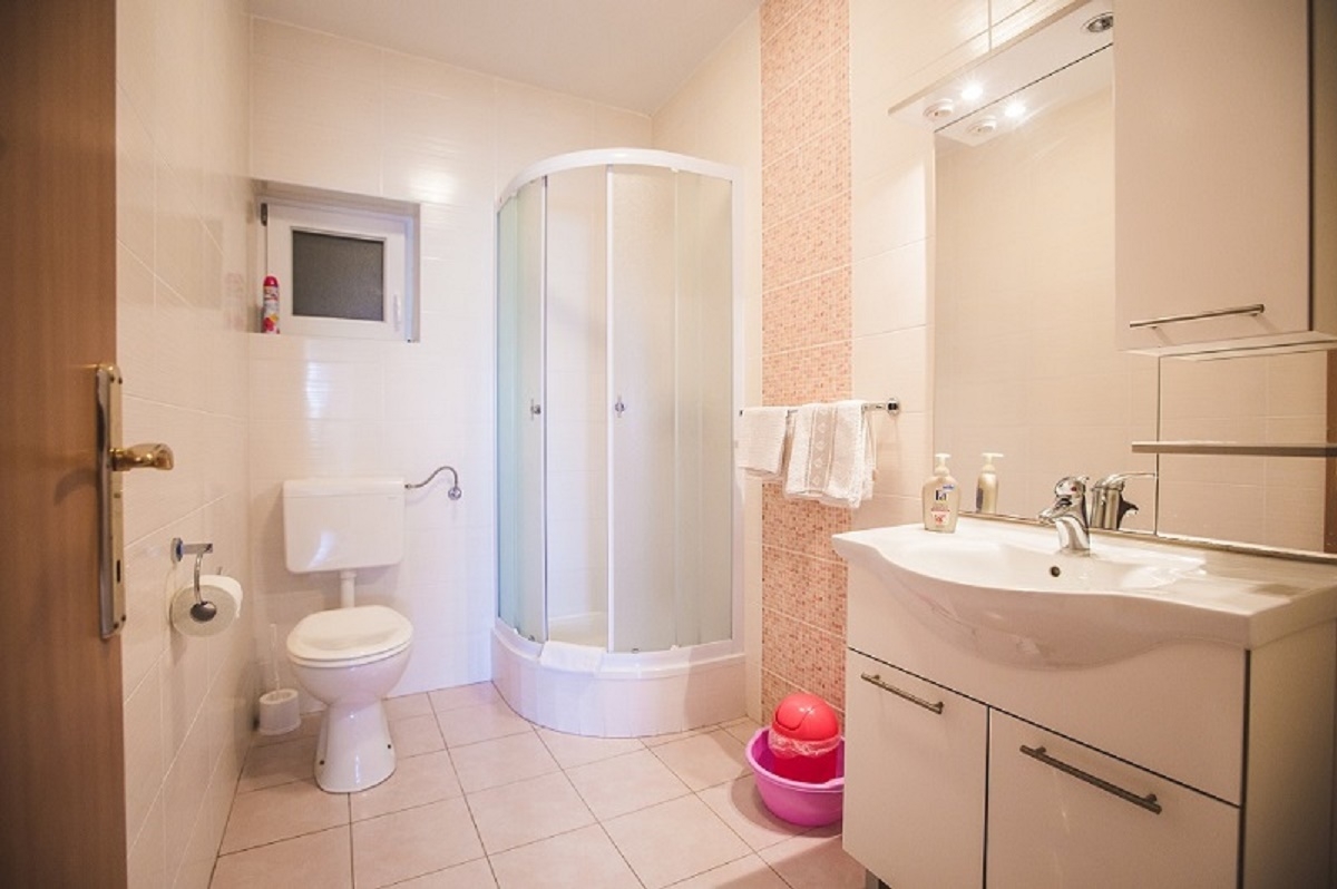 Top Rab Lopar Top Rab Lopar