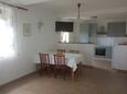 Jídelna Lopar, Jídelna v ubytování typu apartment, WiFi.