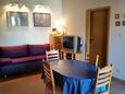 Столовая Novalja, Столовая в размещении типа apartment, WiFi.