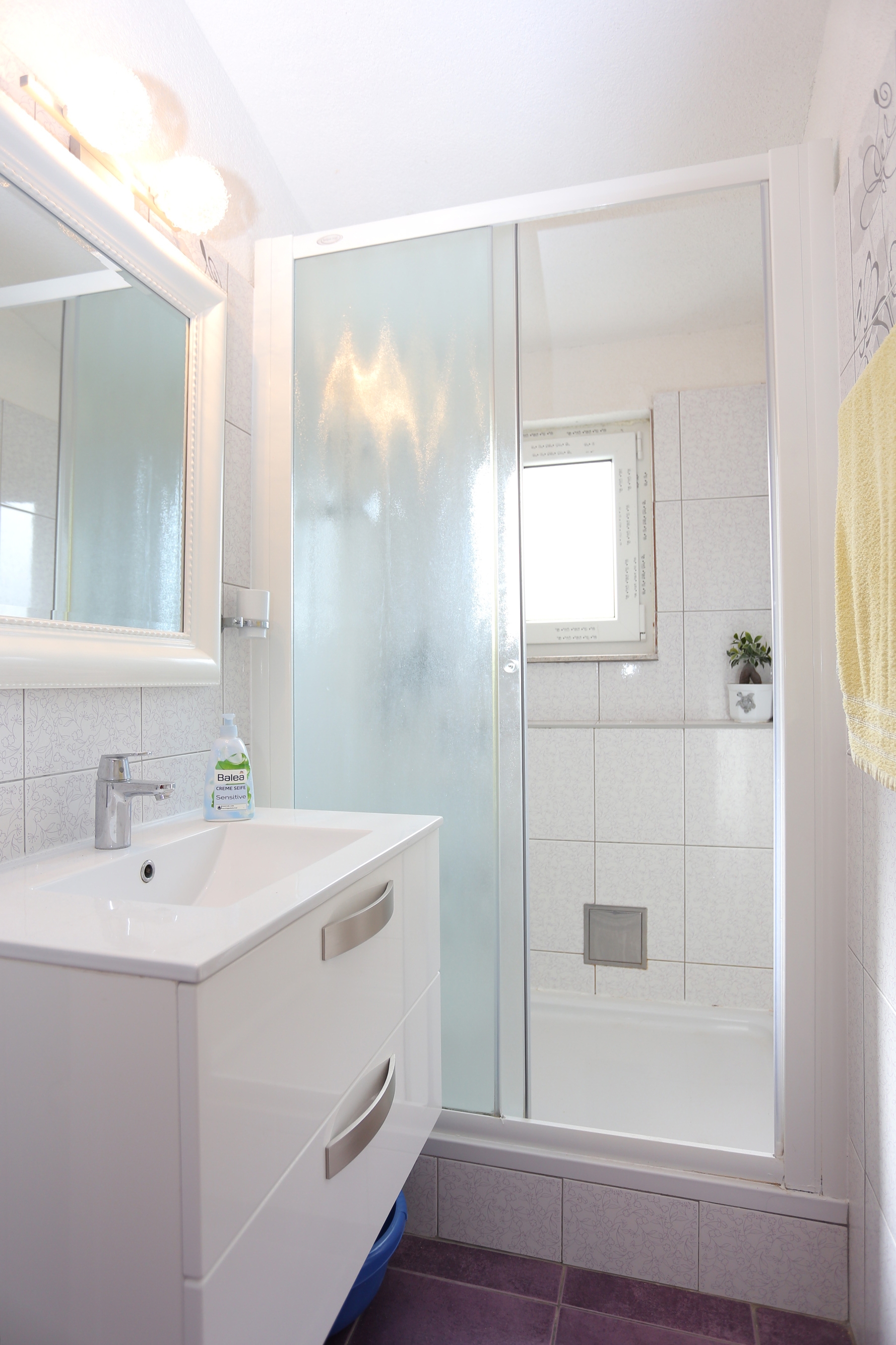 Two bedroom apartment with terrace and sea view Cove Ljubljeva, Trogir  A-a