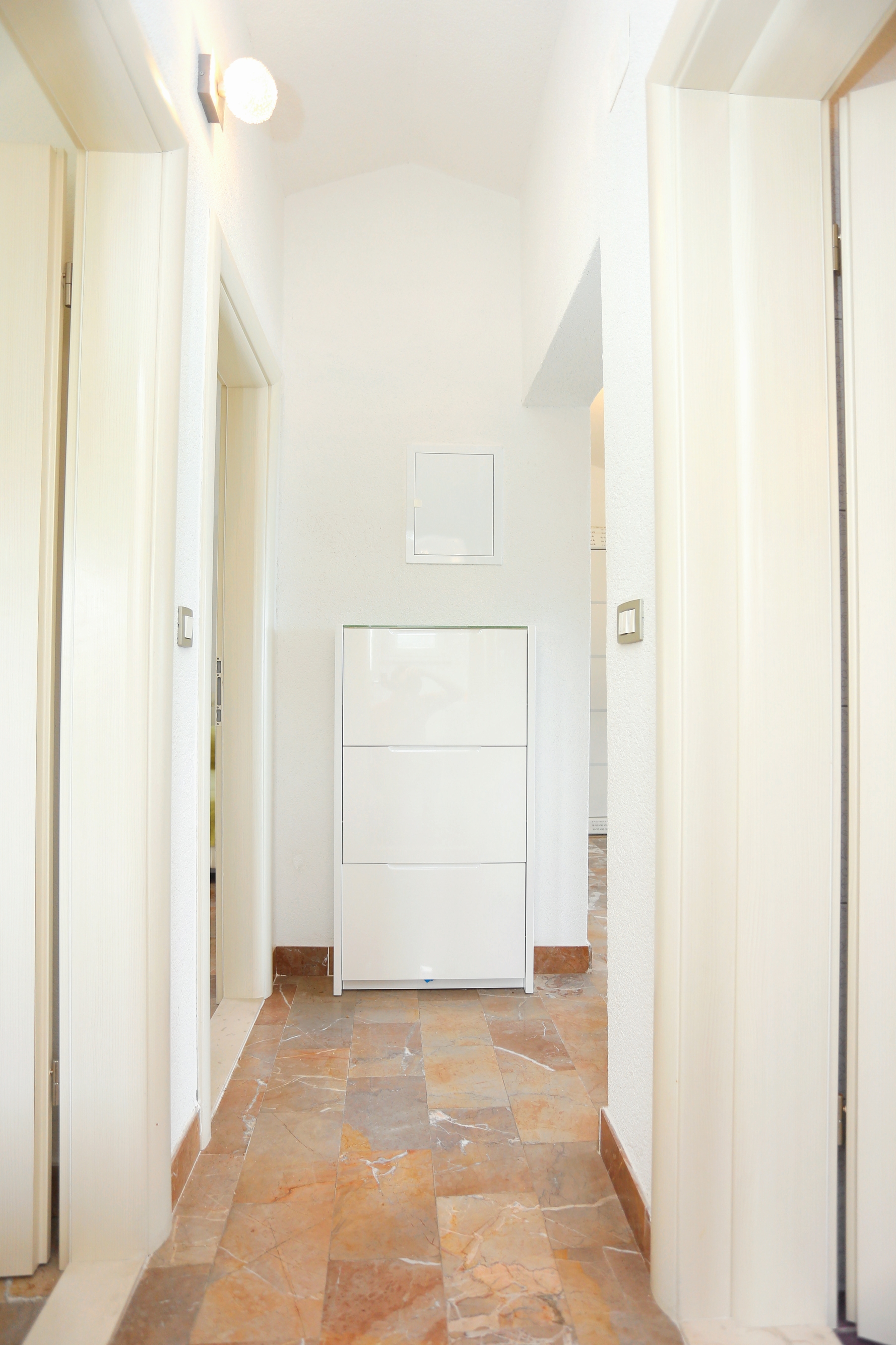 Two bedroom apartment with terrace and sea view Cove Ljubljeva, Trogir  A-a