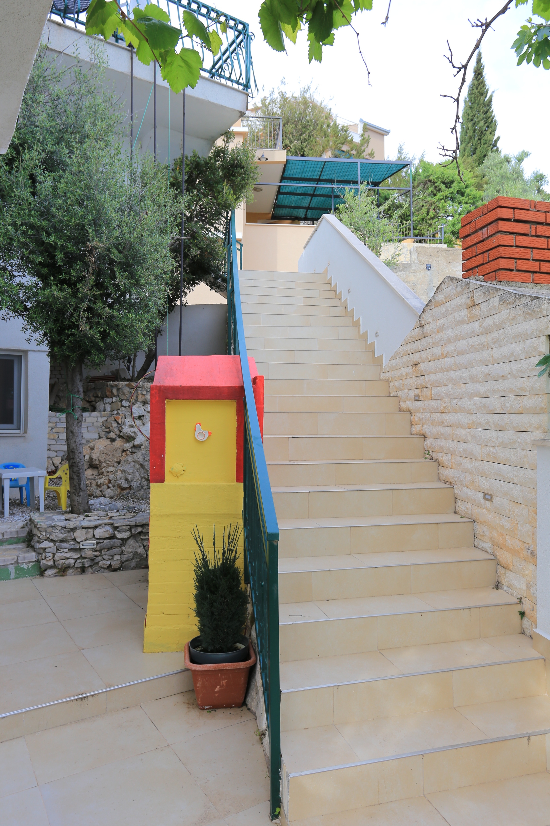 Two bedroom apartment with terrace and sea view Cove Ljubljeva, Trogir  A-c