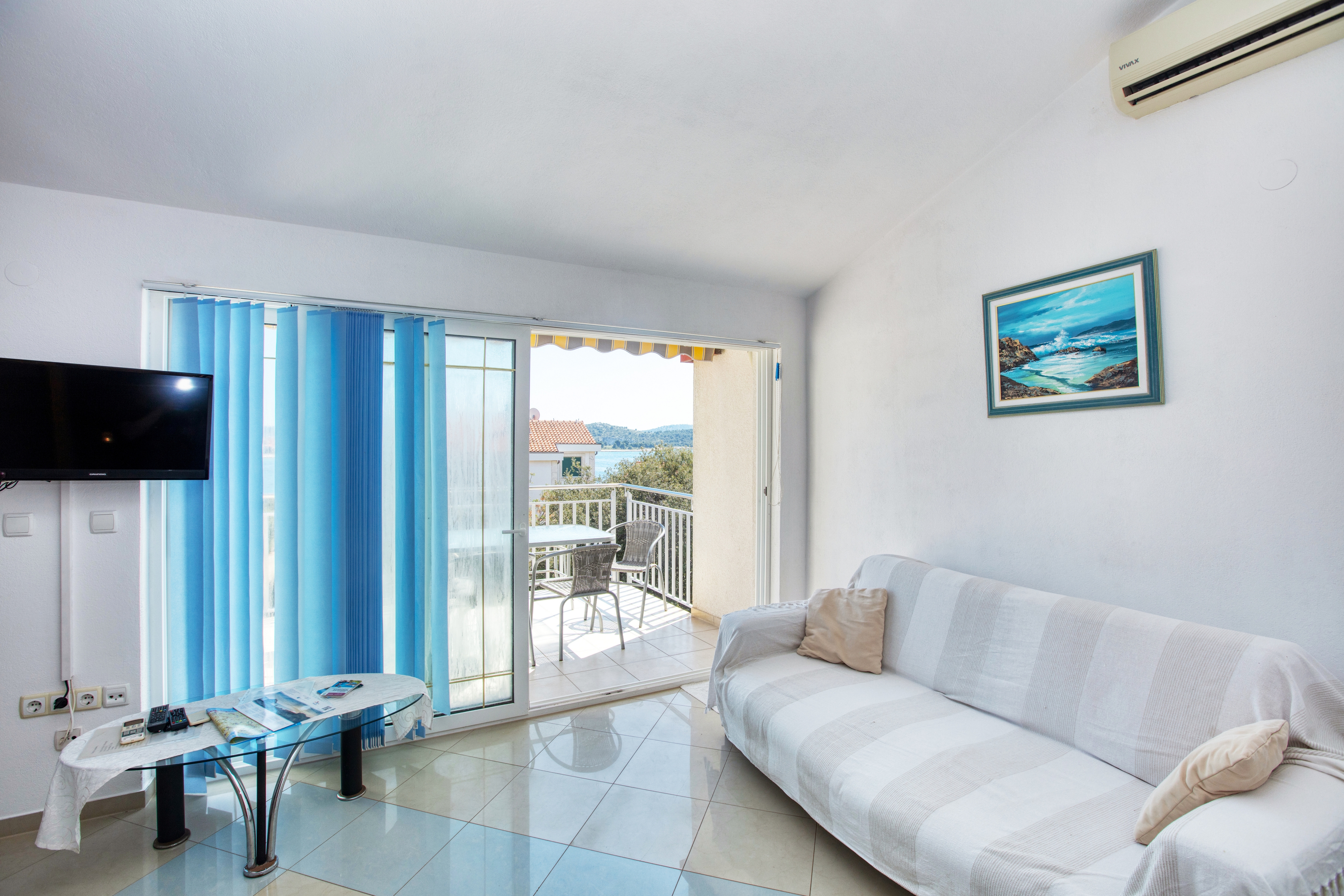 One bedroom apartment with terrace and sea view Rogoznica (A-17129-c)