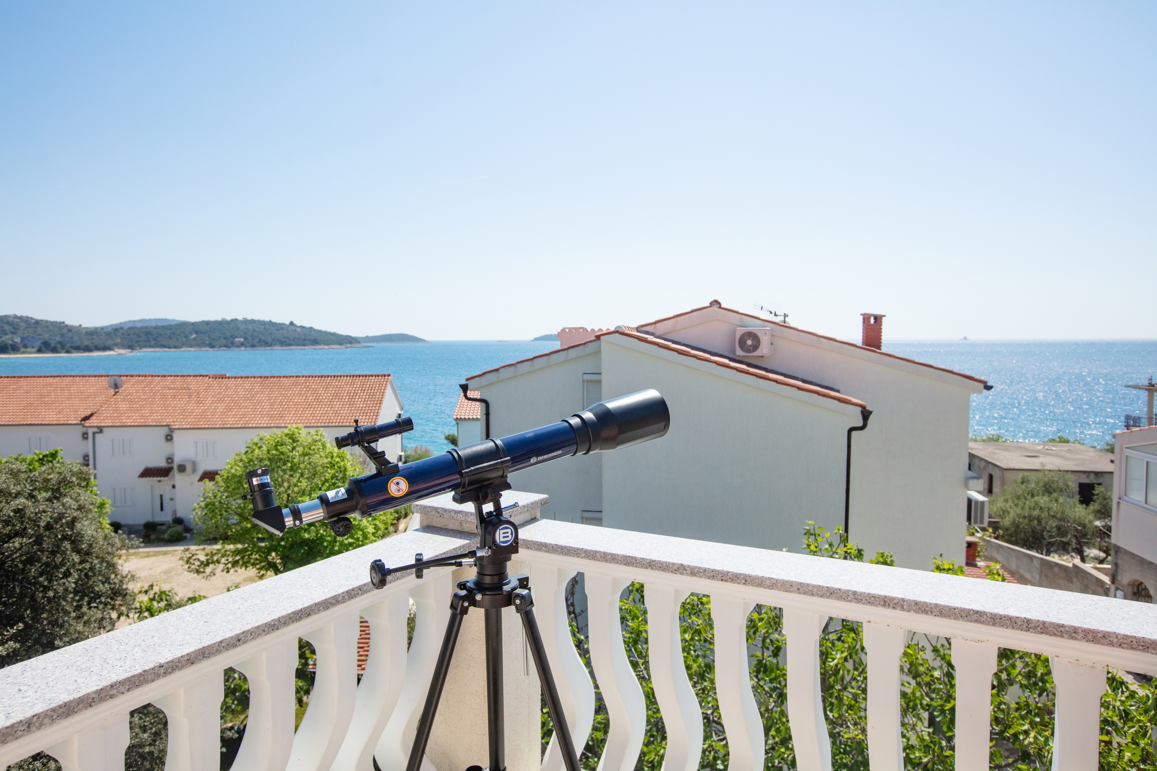 Two bedroom apartment with terrace and sea view Rogoznica  A-d