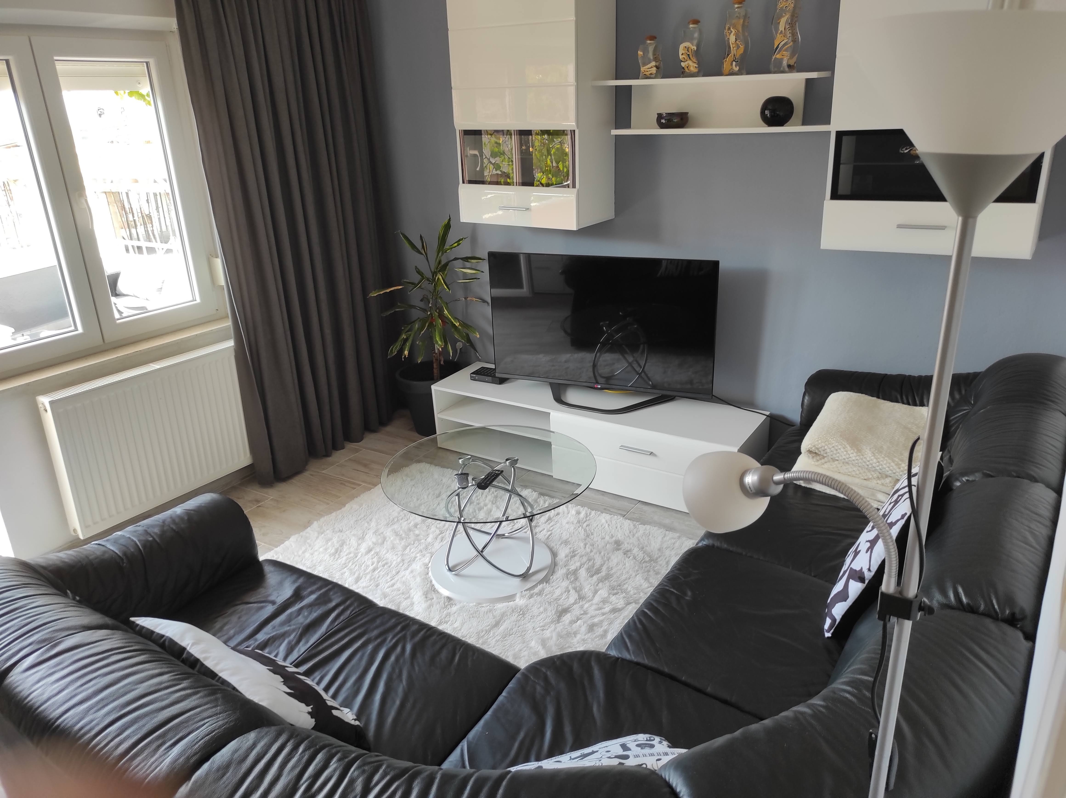 Two bedroom apartment with terrace and sea view Rogoznica  A-a