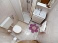 Kupaonica 2 Sveta Nedilja, Kupaonica 2 u smještaju tipa apartment, WiFi.