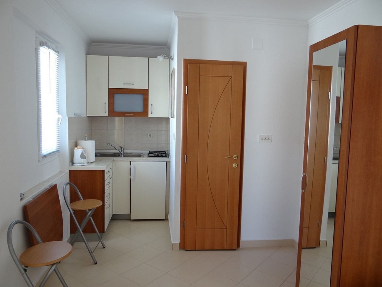 Studio flat with terrace and sea view Pag (AS-17147-b) Studio flat with terrace and sea view Pag (AS-17147-b)