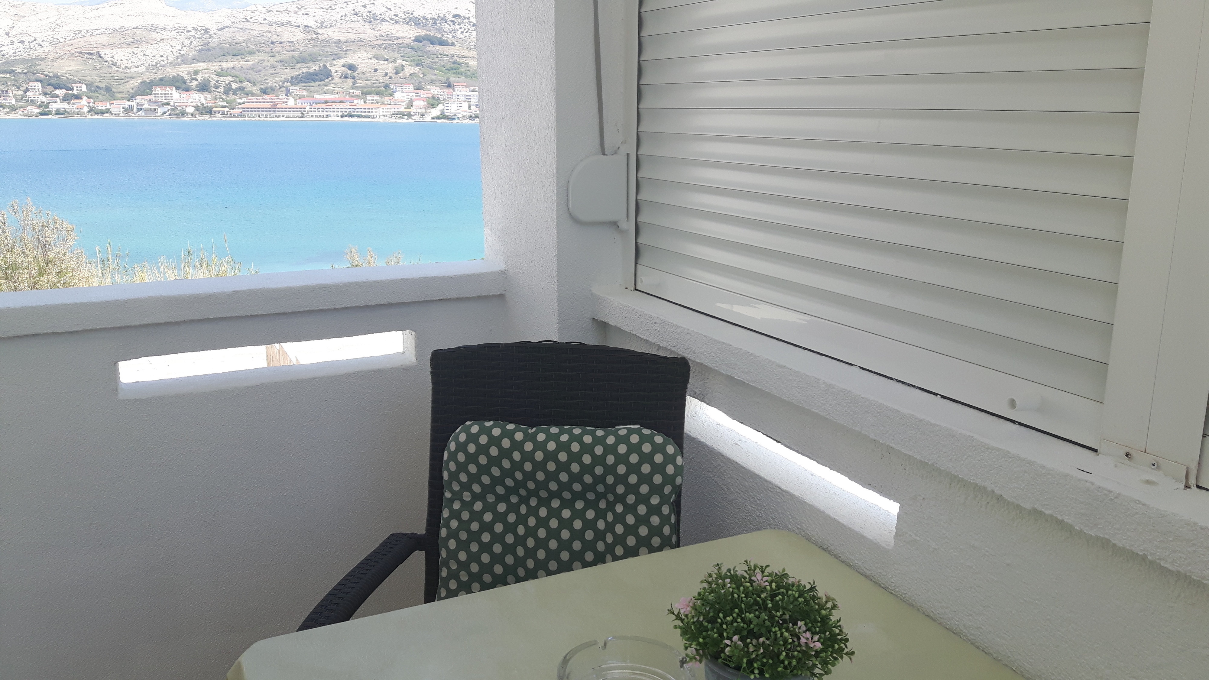 Studio flat with terrace and sea view Pag  AS-b