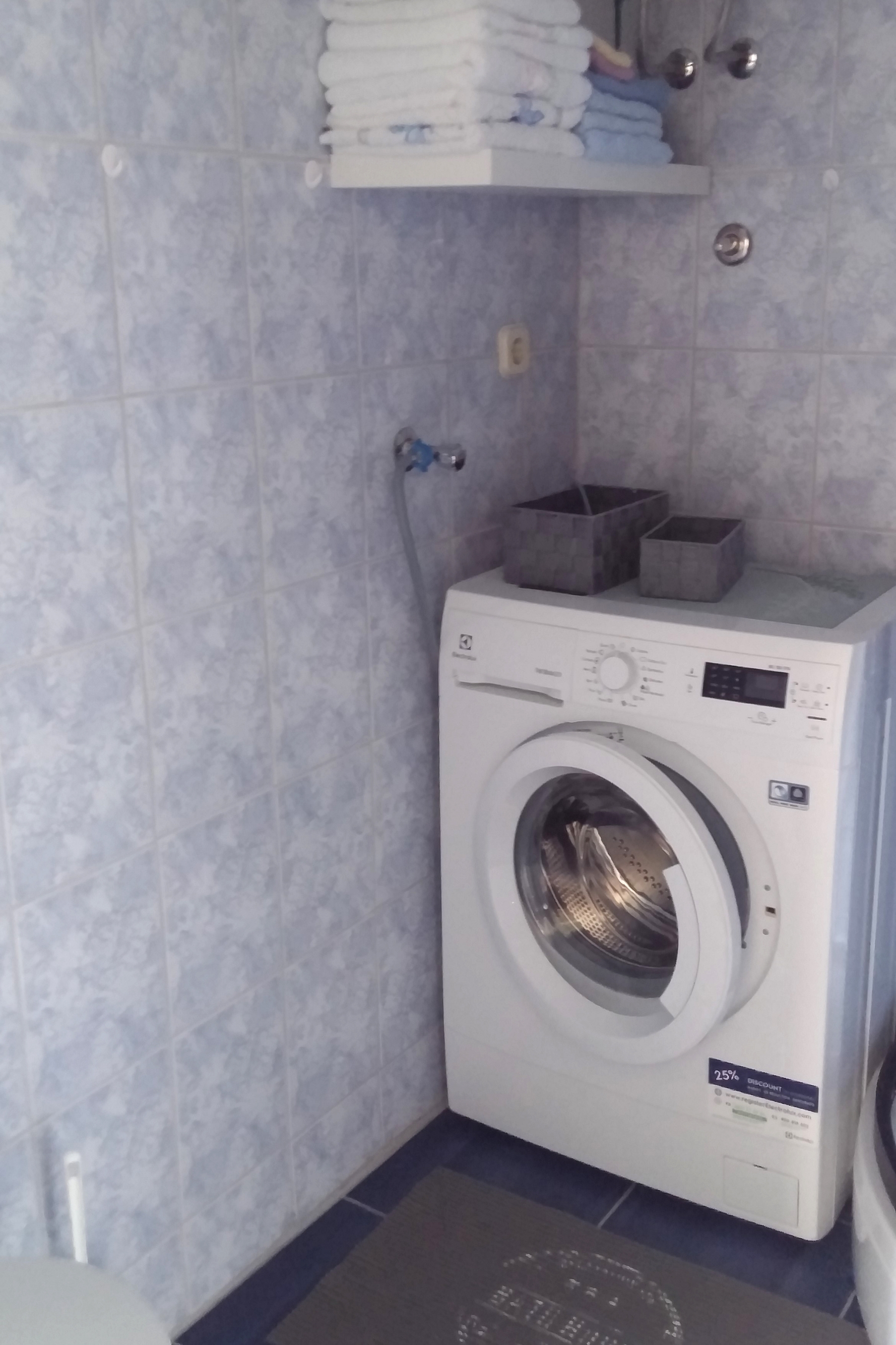 Two bedroom apartment with terrace and sea view Kruševo, Novigrad  A-a