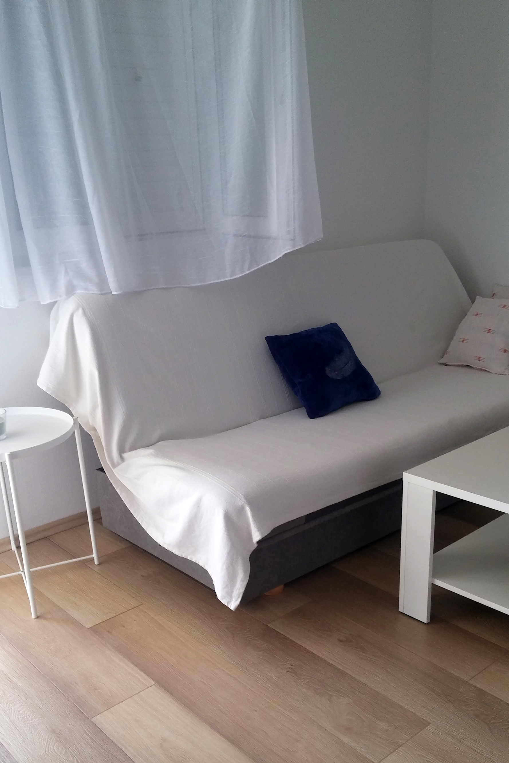 Two bedroom apartment with terrace and sea view Kruševo, Novigrad  A-a