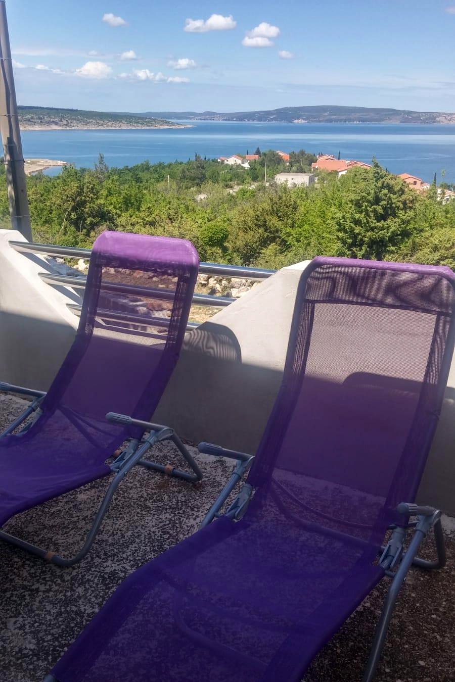 Two bedroom apartment with terrace and sea view Kruševo, Novigrad  A-a