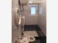 Ванная комната 2 Tučepi, Ванная комната 2 в размещении типа apartment, WiFi.