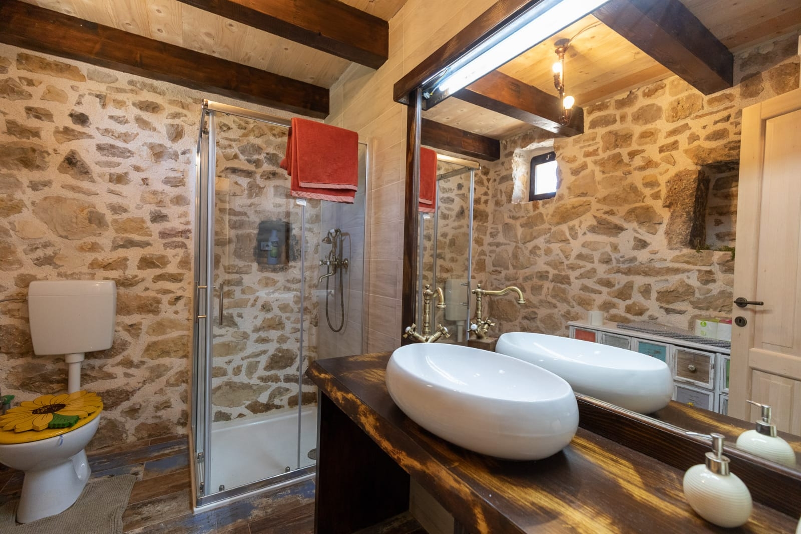 Four bedroom house with air-conditioning Bogatić, Krka  K
