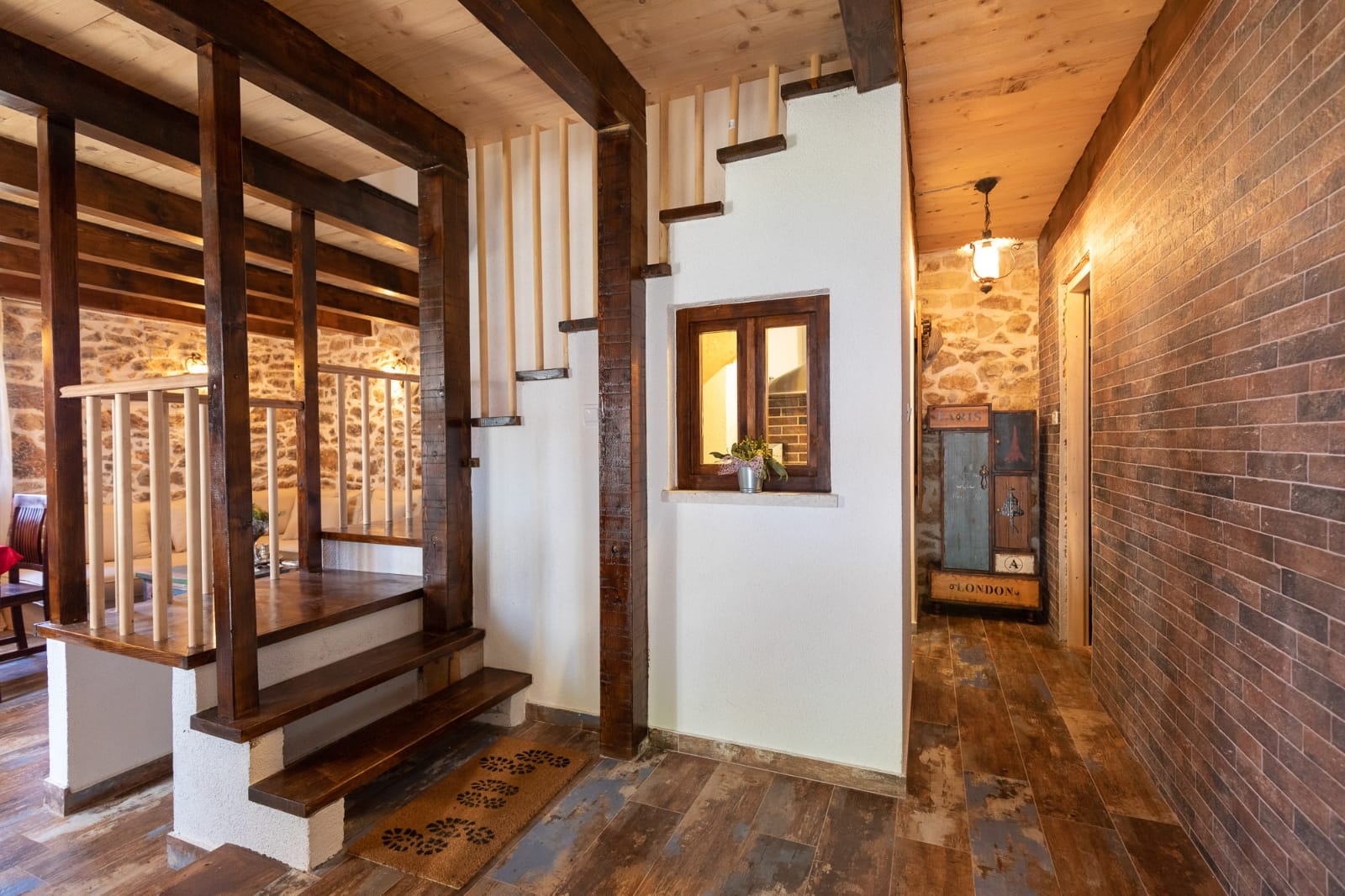 Four bedroom house with air-conditioning Bogatić, Krka  K
