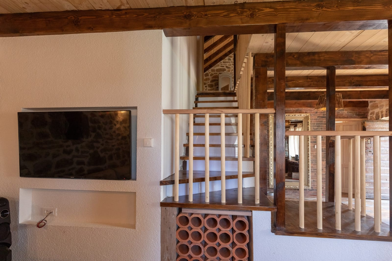 Four bedroom house with air-conditioning Bogatić, Krka  K