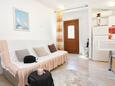 Split, Bedroom in the studio-apartment, WiFi.