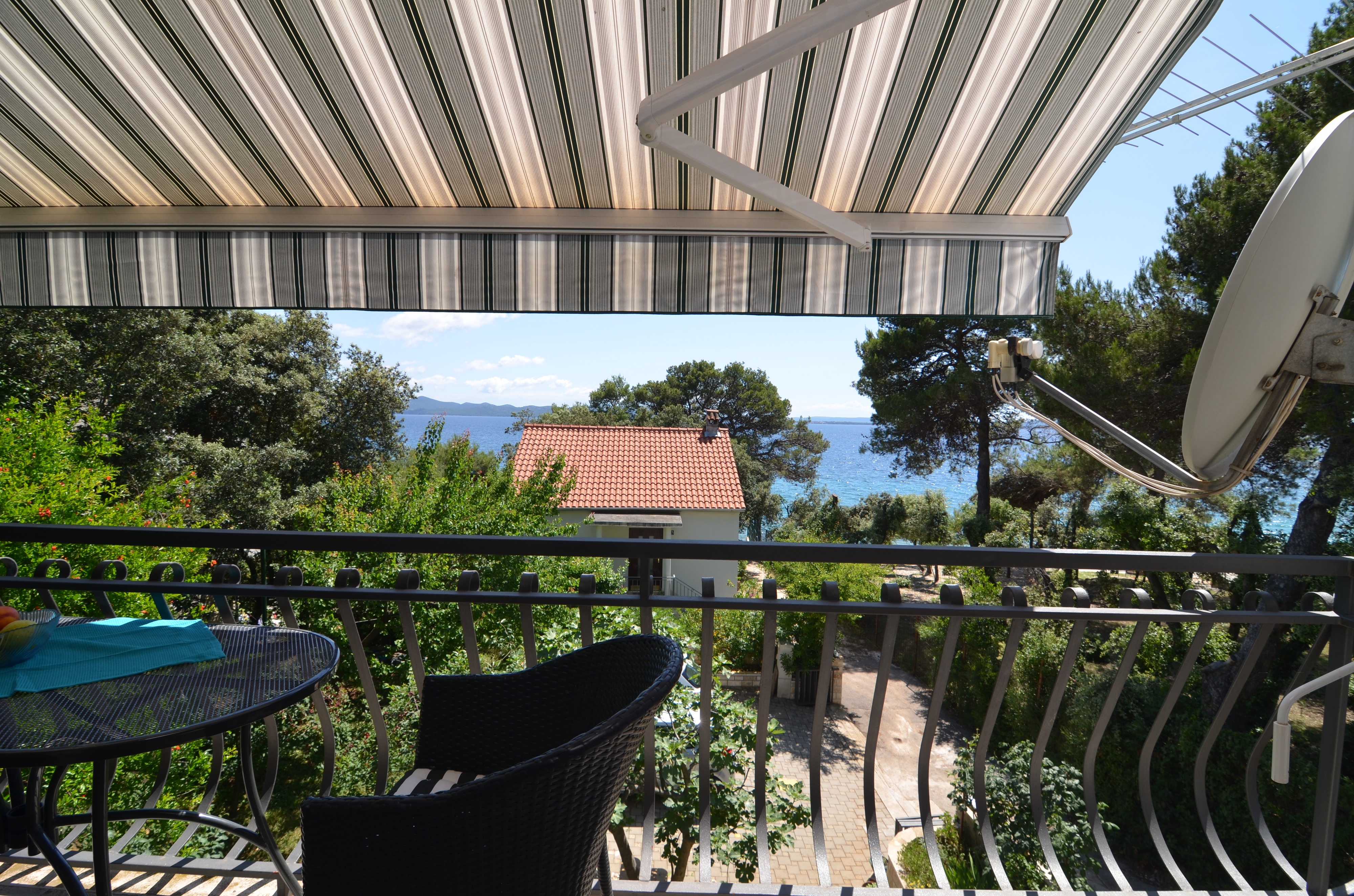 Two bedroom apartment near beach Petrčane, Zadar  A-a