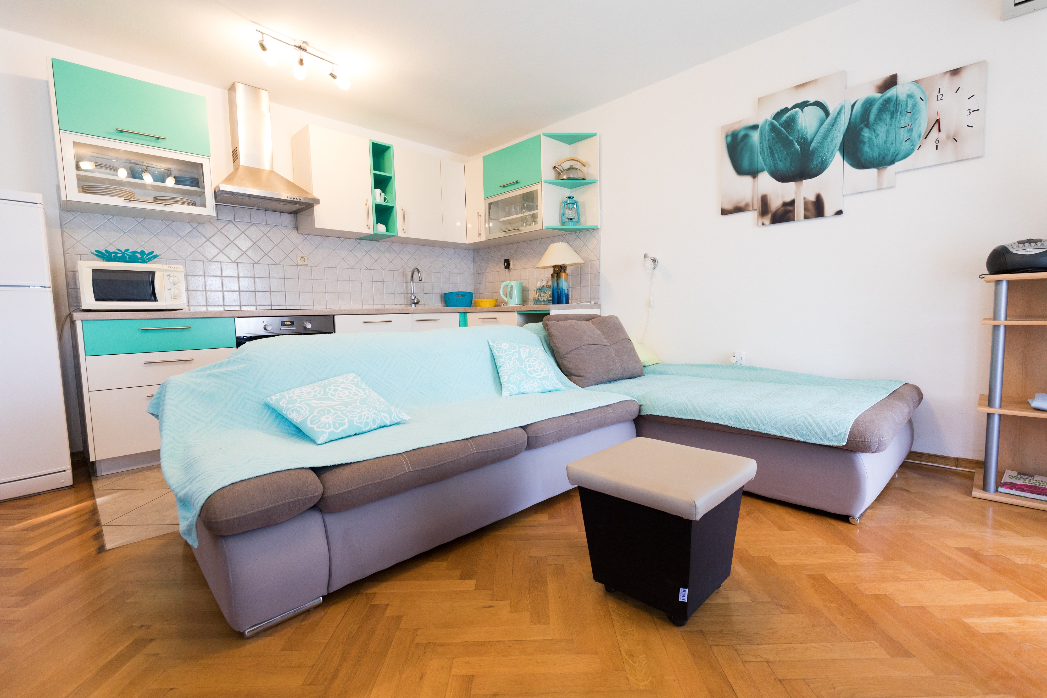 Two bedroom apartment near beach Petrčane, Zadar (A-17179-a)