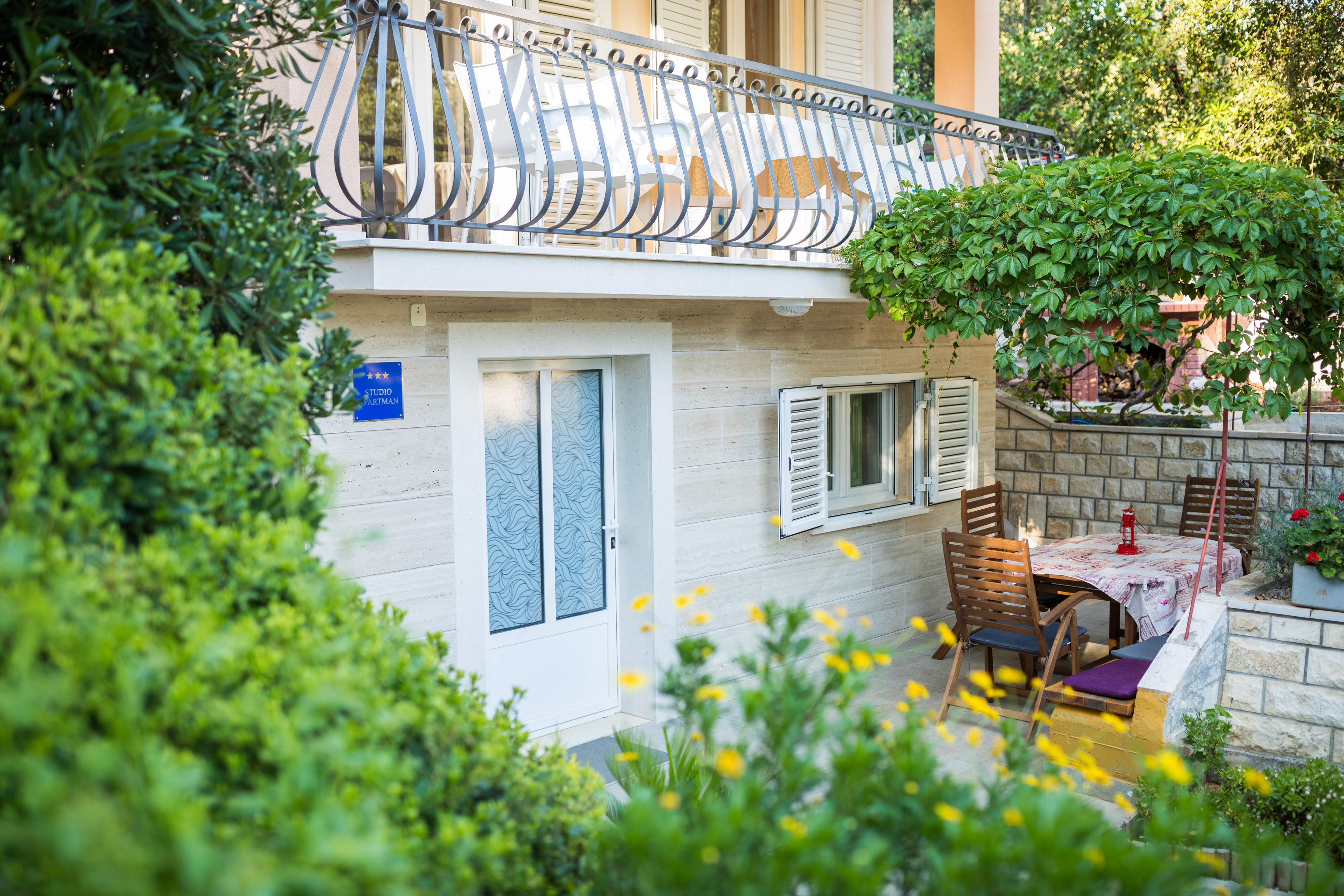 Studio flat near beach Petrčane, Zadar (AS-17179-a) Studio flat near beach Petrčane, Zadar (AS-17179-a)