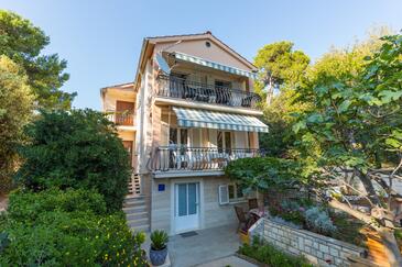 Petrčane, Zadar, Property 17179 - Apartments by the sea.