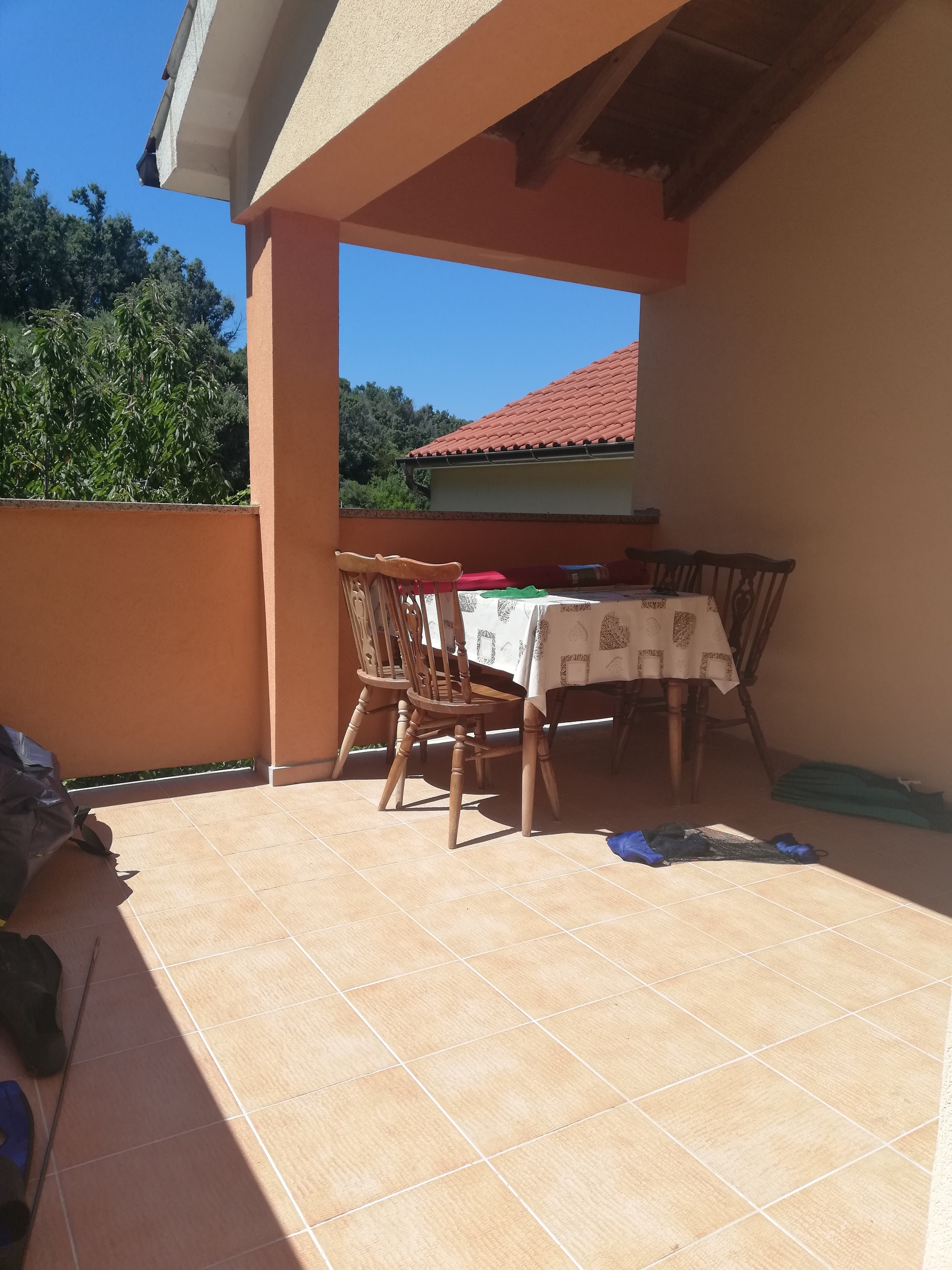Three bedroom apartment near beach Supetarska Draga - Donja, Rab  A-b