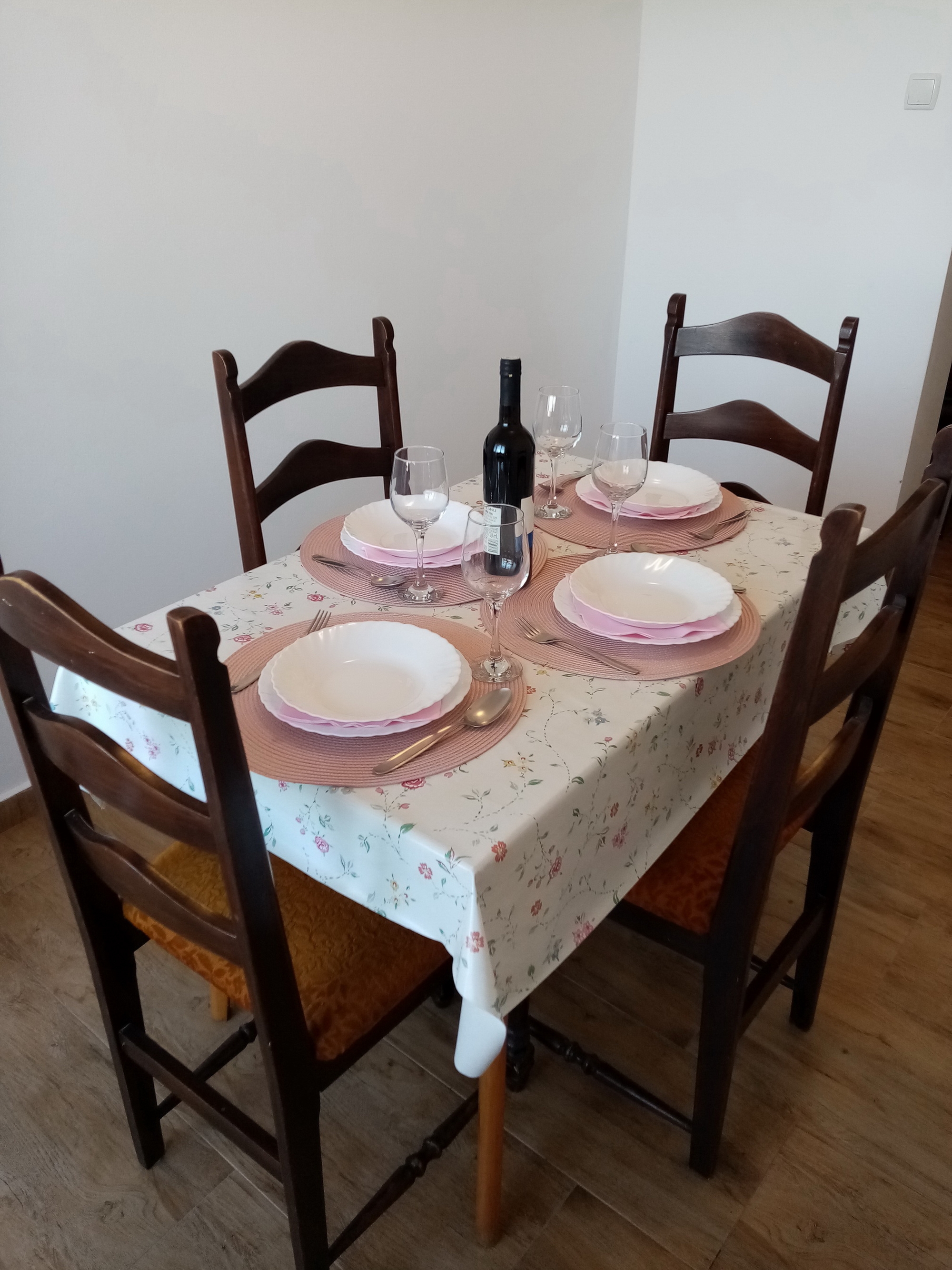 Two bedroom apartment near beach Supetarska Draga - Donja, Rab (A-17201-d) Two bedroom apartment near beach Supetarska Draga - Donja, Rab (A-17201-d)