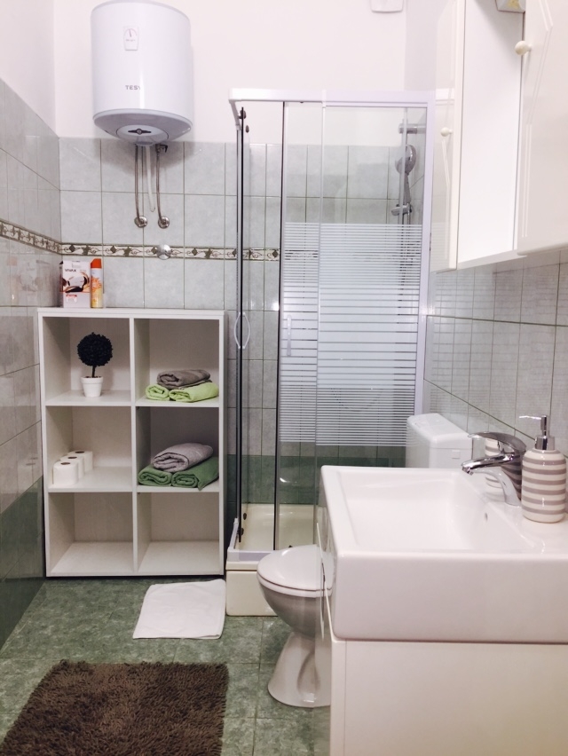 Three bedroom apartment near beach Sukošan, Zadar  A-a