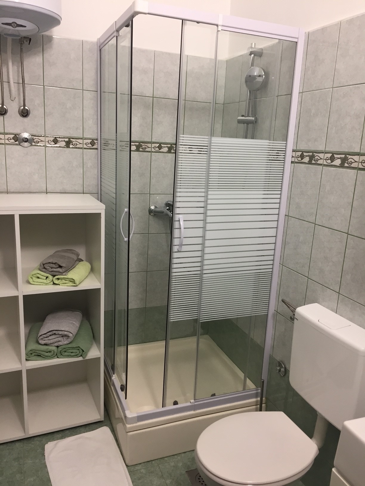 Three bedroom apartment near beach Sukošan, Zadar  A-a