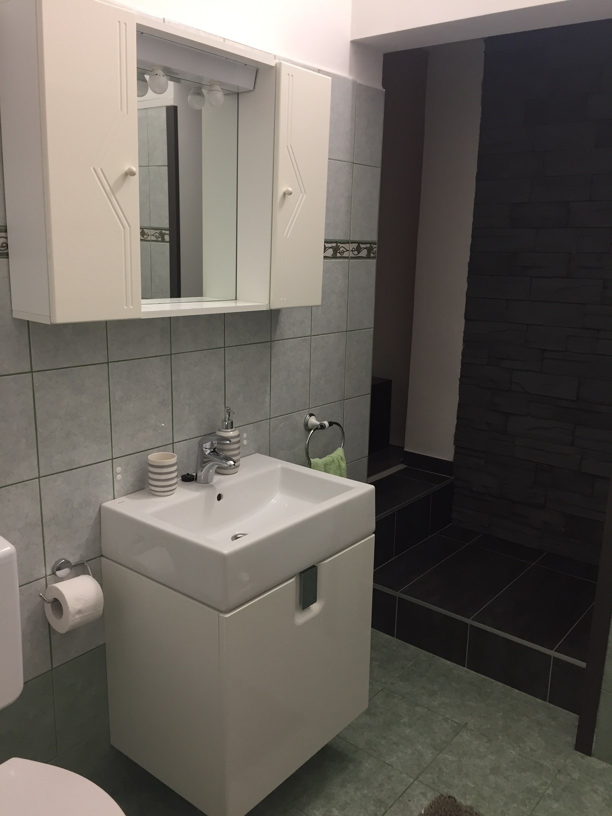Three bedroom apartment near beach Sukošan, Zadar  A-a