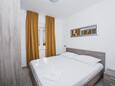 Спальня 1 Novalja, Спальня 1 в размещении типа apartment, WiFi.