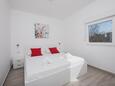 Спальня 2 Novalja, Спальня 2 в размещении типа apartment, WiFi.