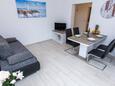 Гостиная Novalja, Гостиная в размещении типа apartment, доступный кондиционер и WiFi.