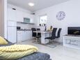 Obývací pokoj Novalja, Obývací pokoj v ubytování typu apartment, s klimatizací a WiFi.
