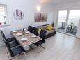 Столовая Novalja, Столовая в размещении типа apartment, WiFi.