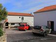 Slatine, Čiovo, Parking lot 17231 - Vacation Rentals near sea with pebble beach.