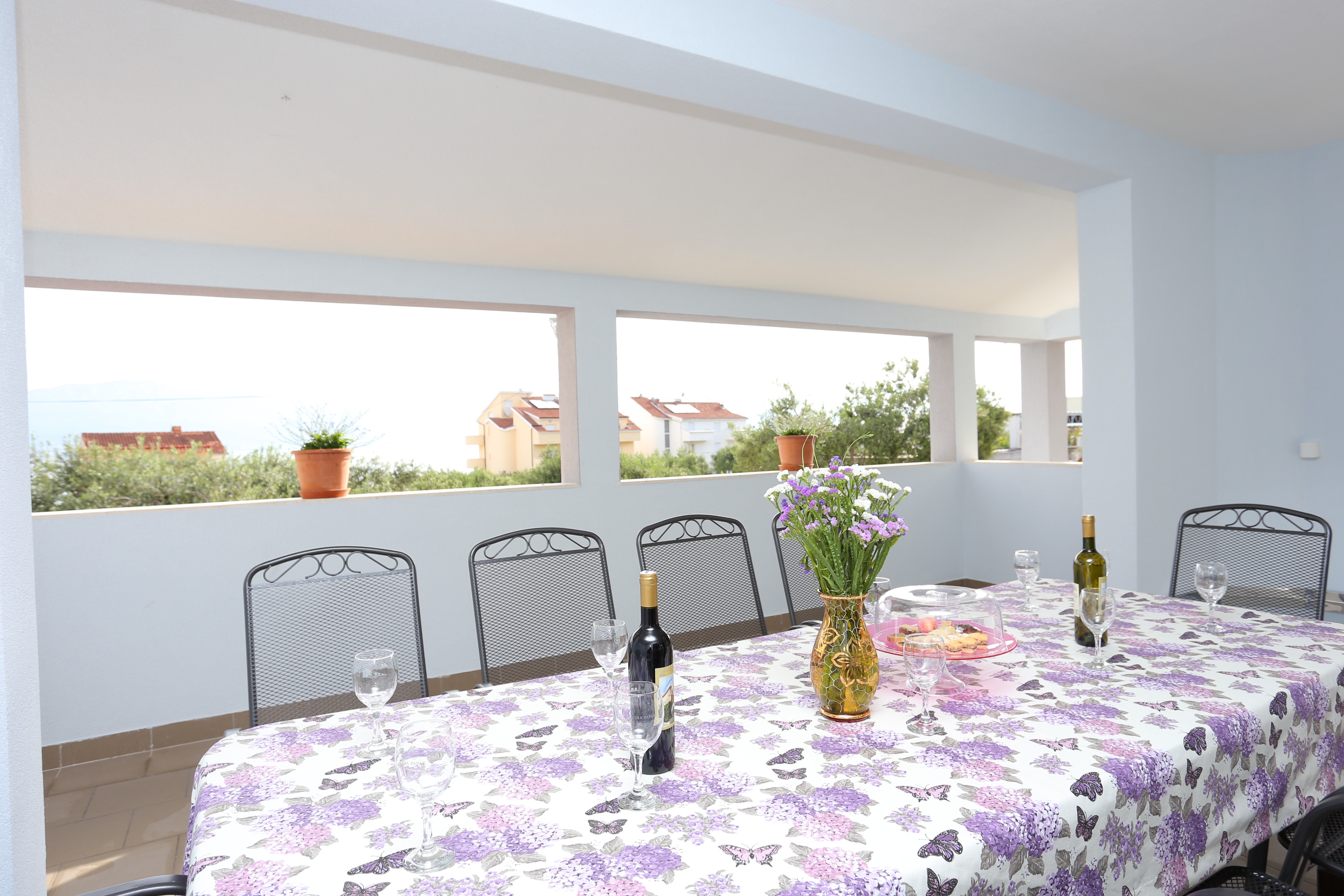 Four bedroom house with terrace and sea view Slatine, Čiovo  K