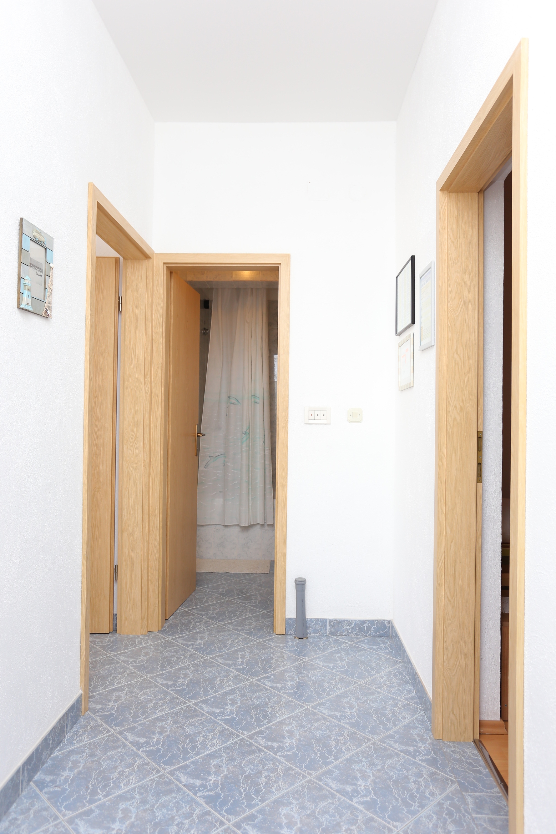Two bedroom apartment with terrace and sea view Okrug Donji, Čiovo  A-b