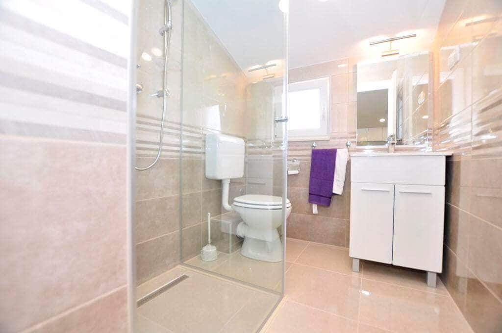 Two bedroom apartment with terrace and sea view Slatine, Čiovo  A-a