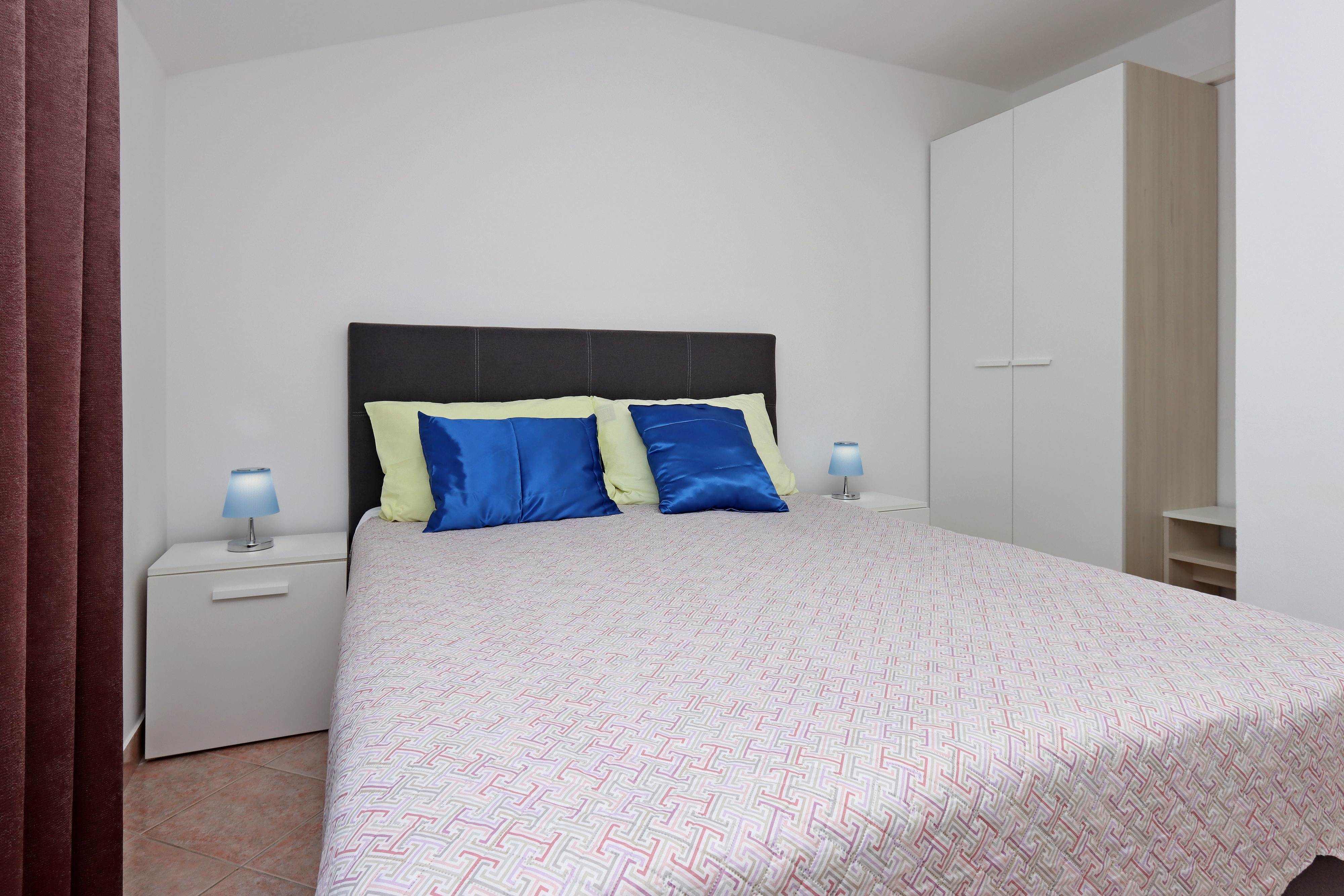 Two bedroom apartment with terrace and sea view Suha Punta, Rab  A-b