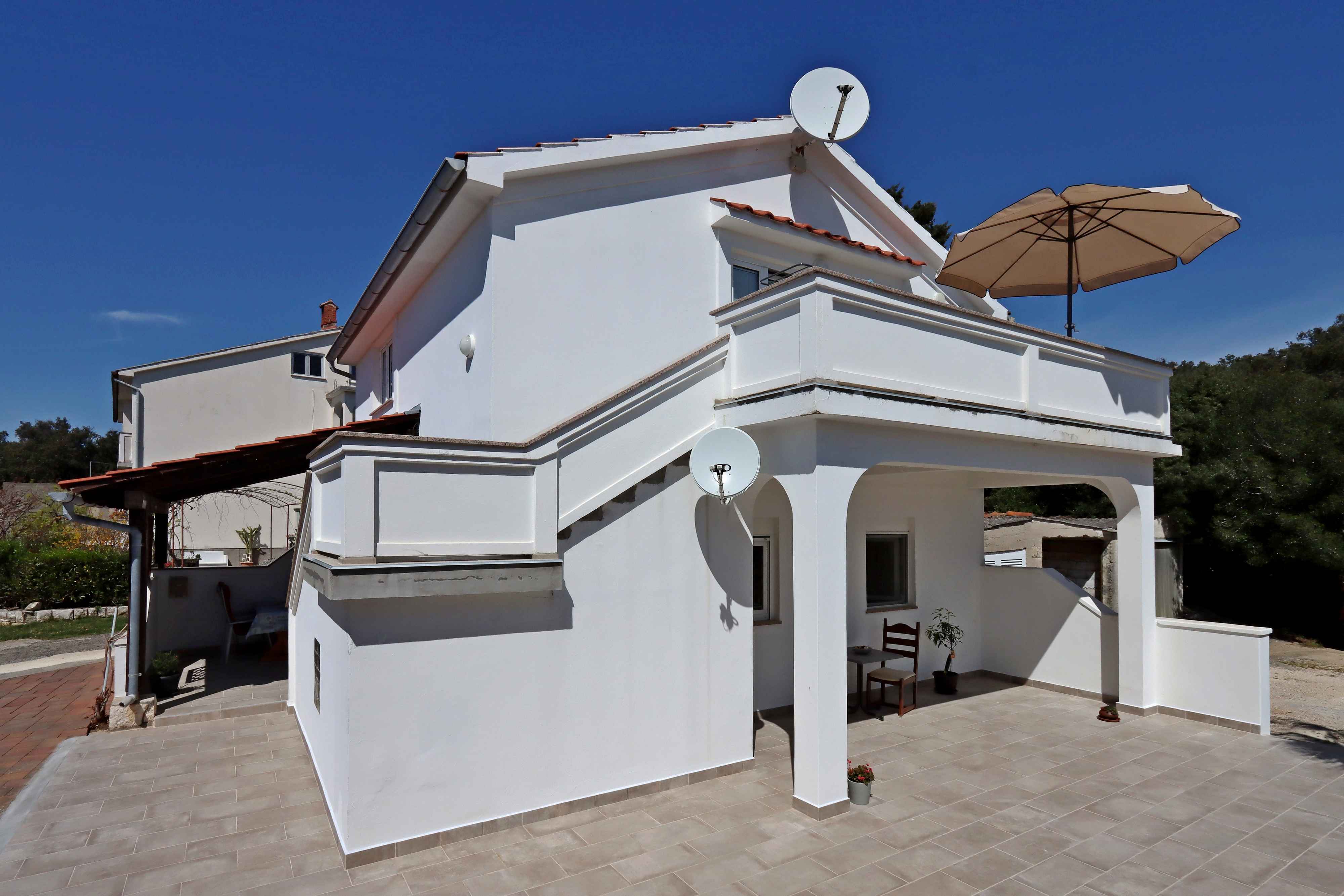Two bedroom apartment with terrace and sea view Suha Punta, Rab  A-b