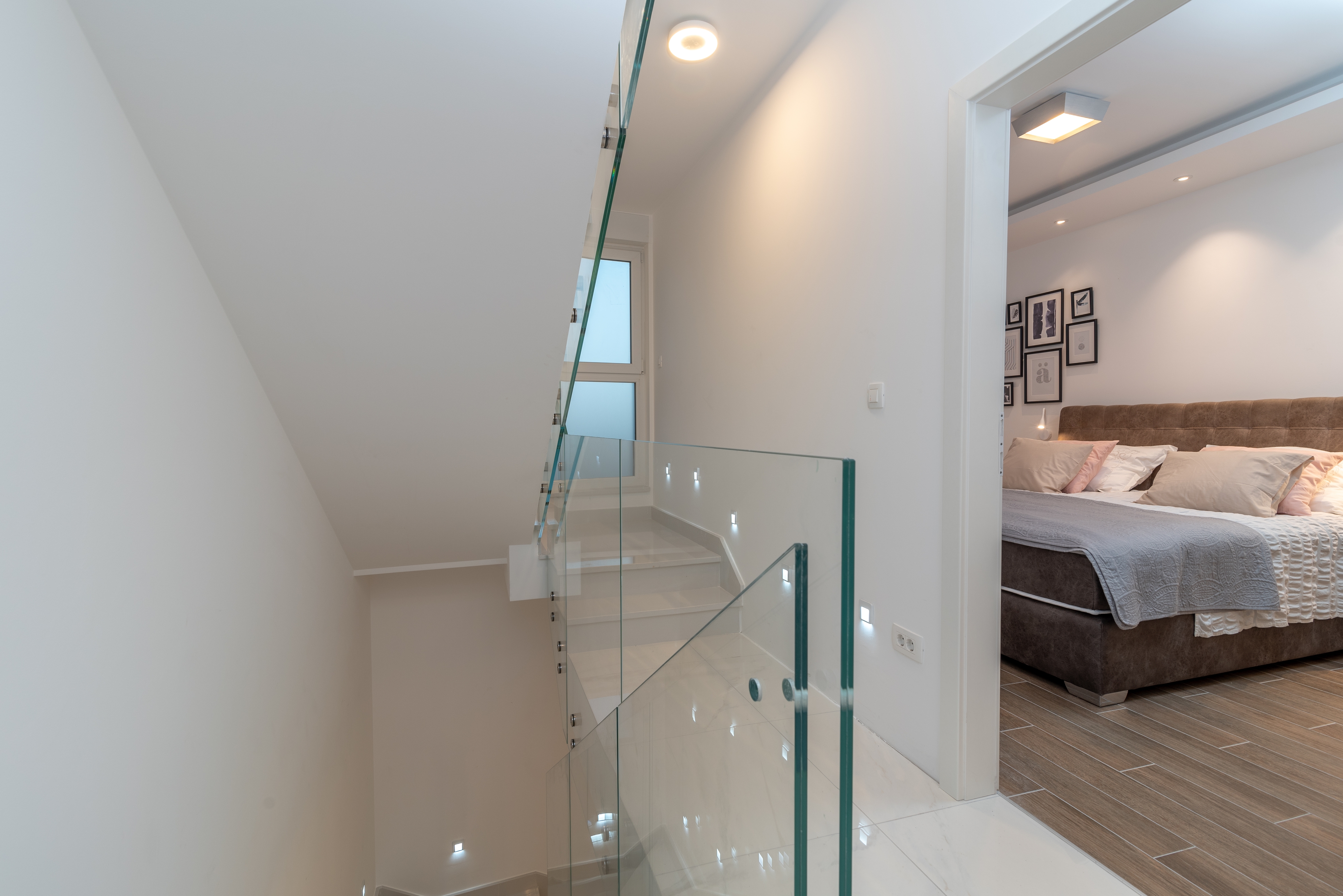 Four bedroom house with terrace and sea view Trogir  K