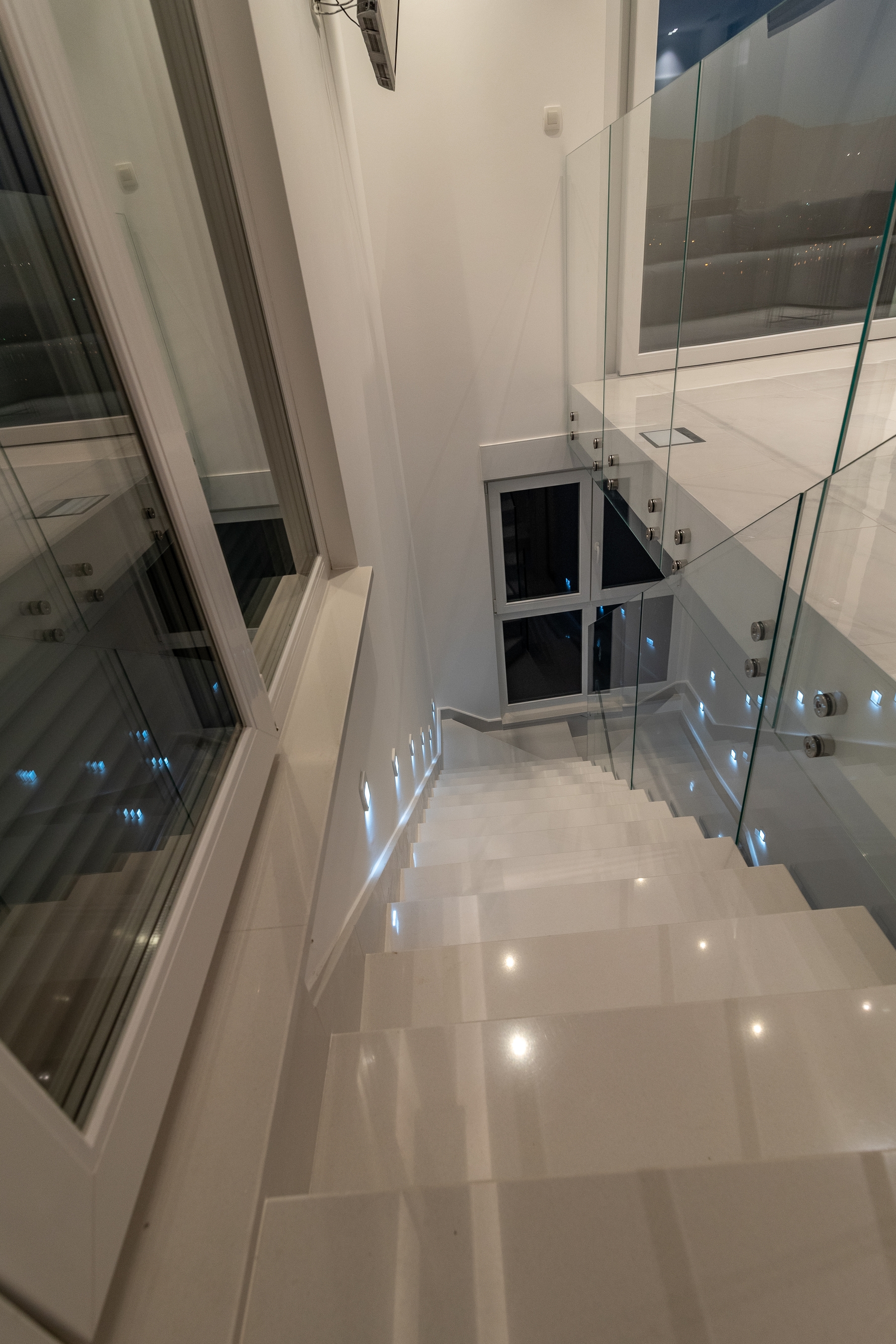 Four bedroom house with terrace and sea view Trogir  K