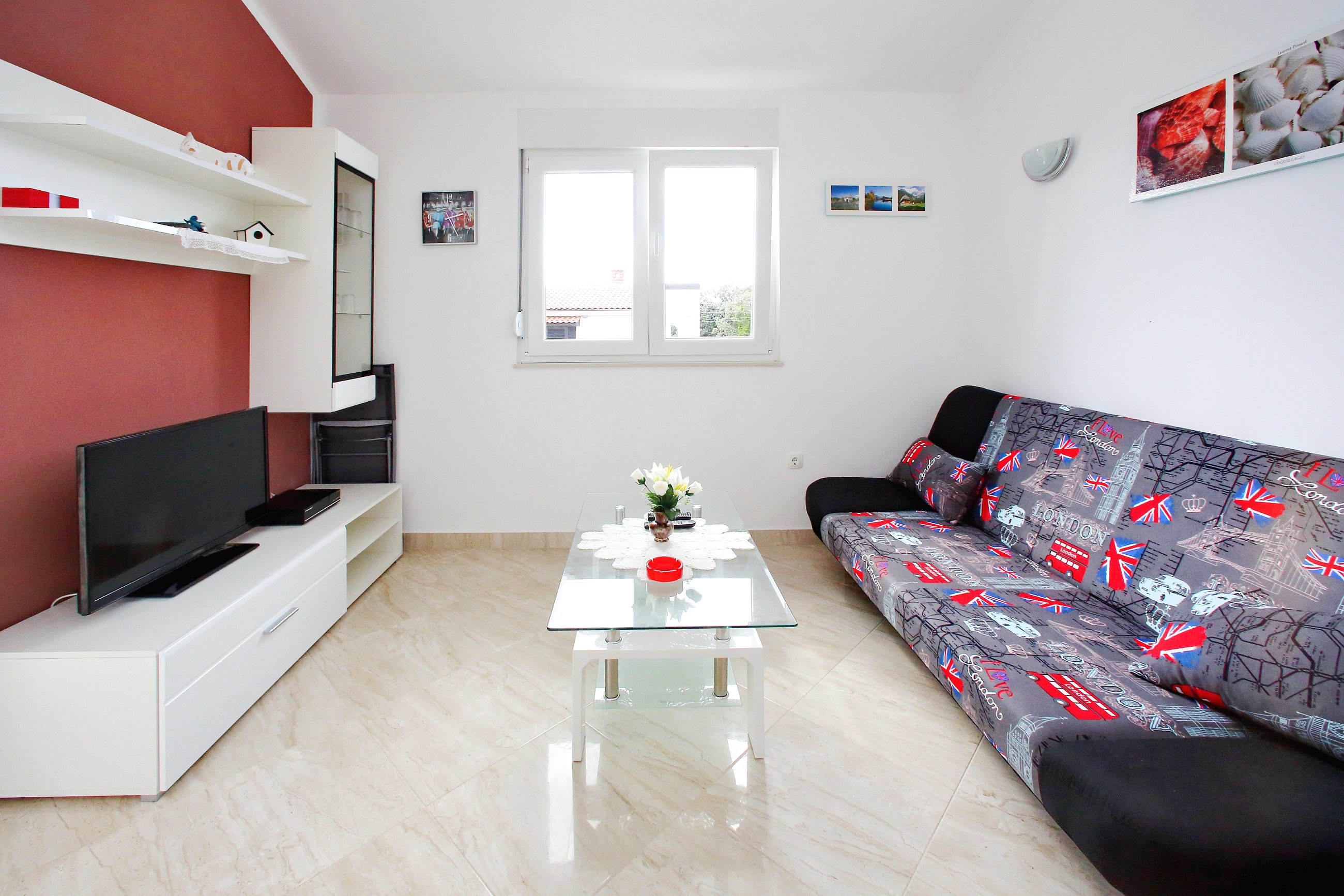 One bedroom apartment with terrace and sea view Bibinje, Zadar (A-17269-a)