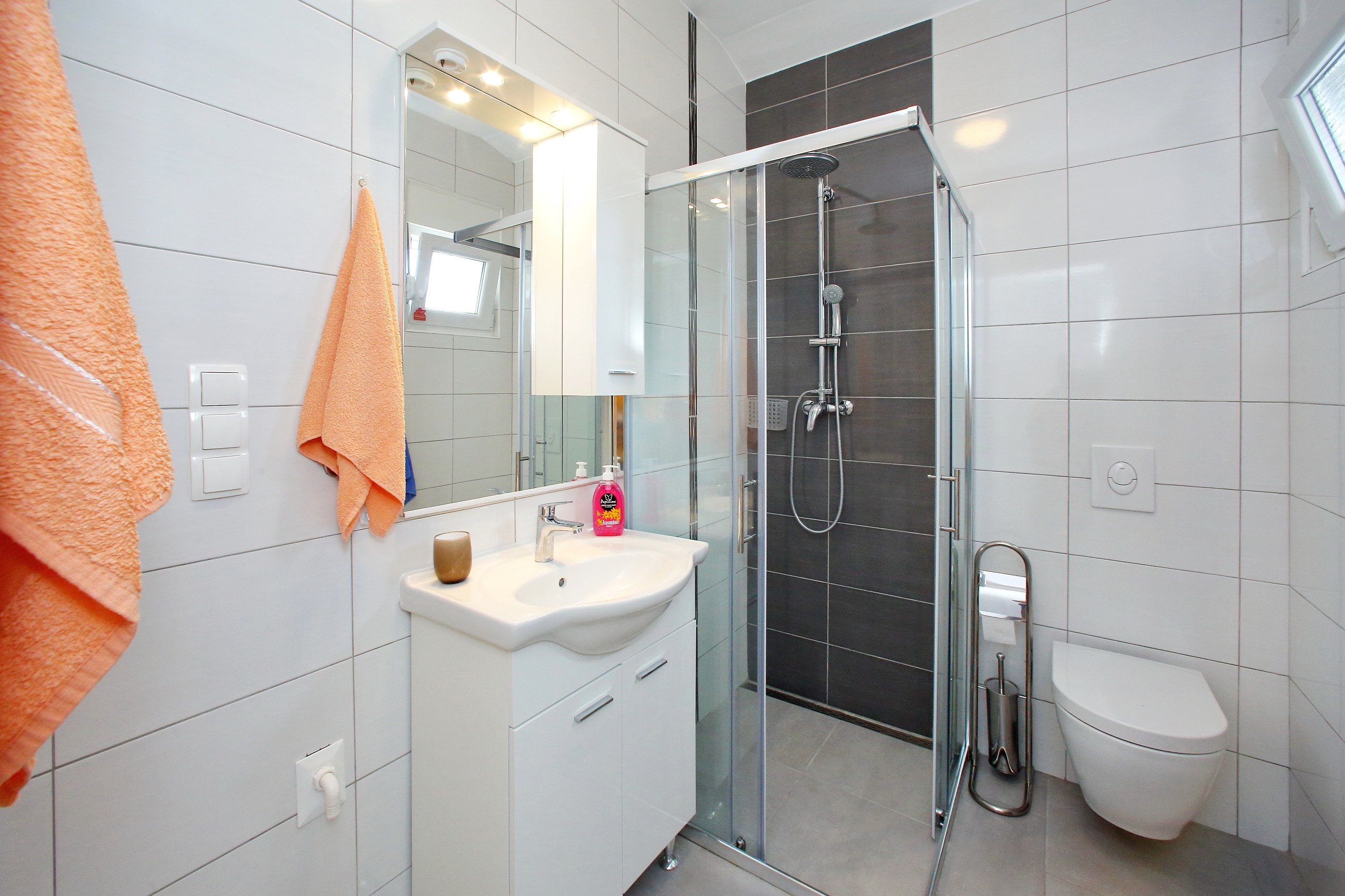 One bedroom apartment with terrace and sea view Bibinje, Zadar  A-b