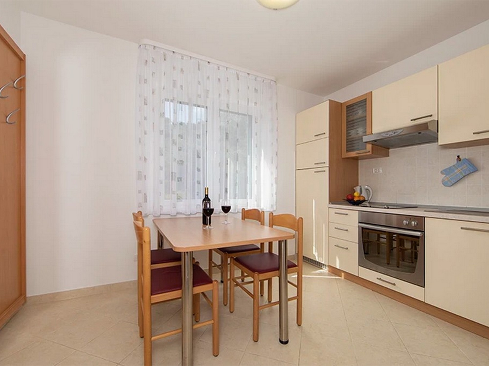 Top Makarska Igrane Top Makarska Igrane