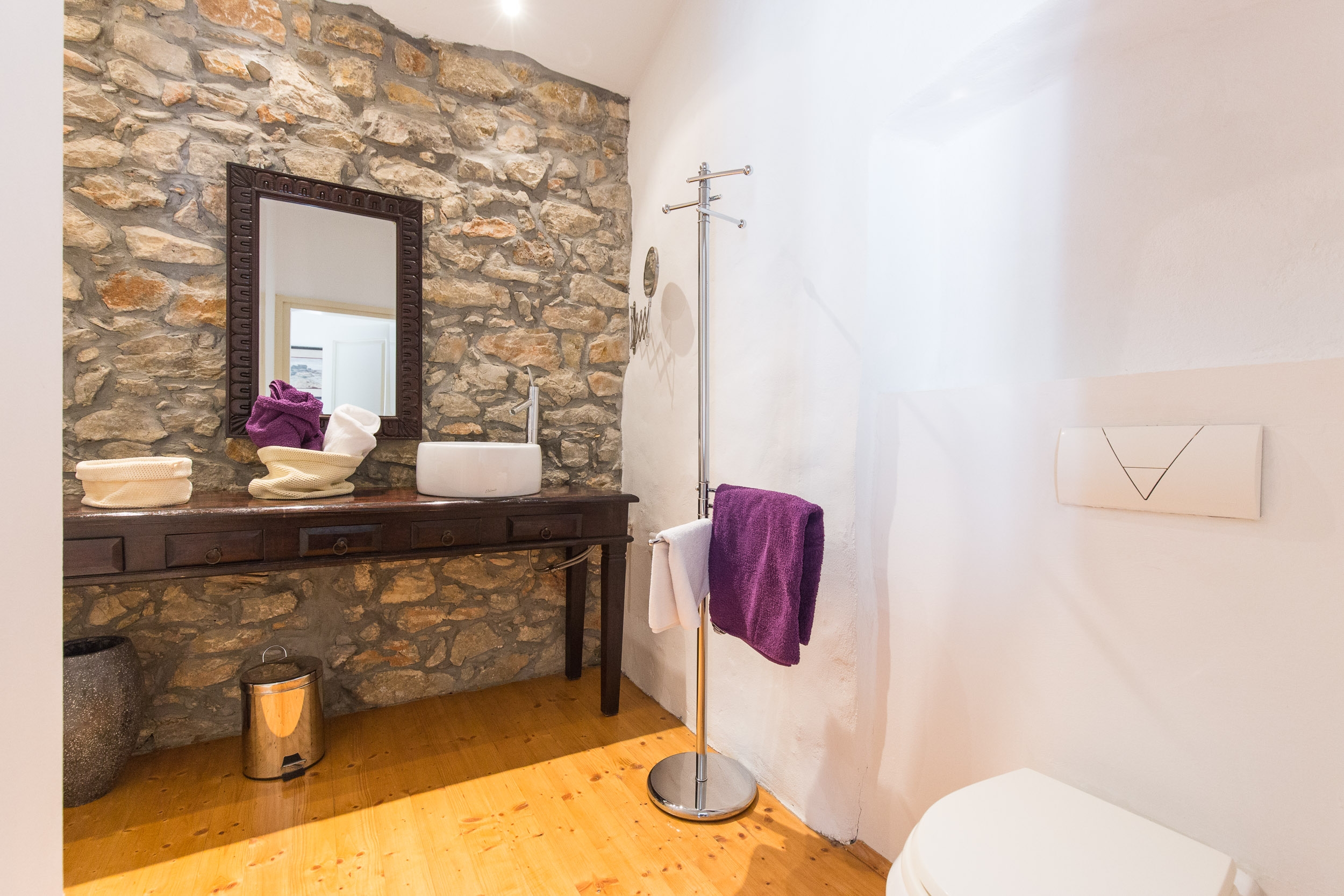 Three bedroom house with terrace and sea view Bajčići, Krk  K