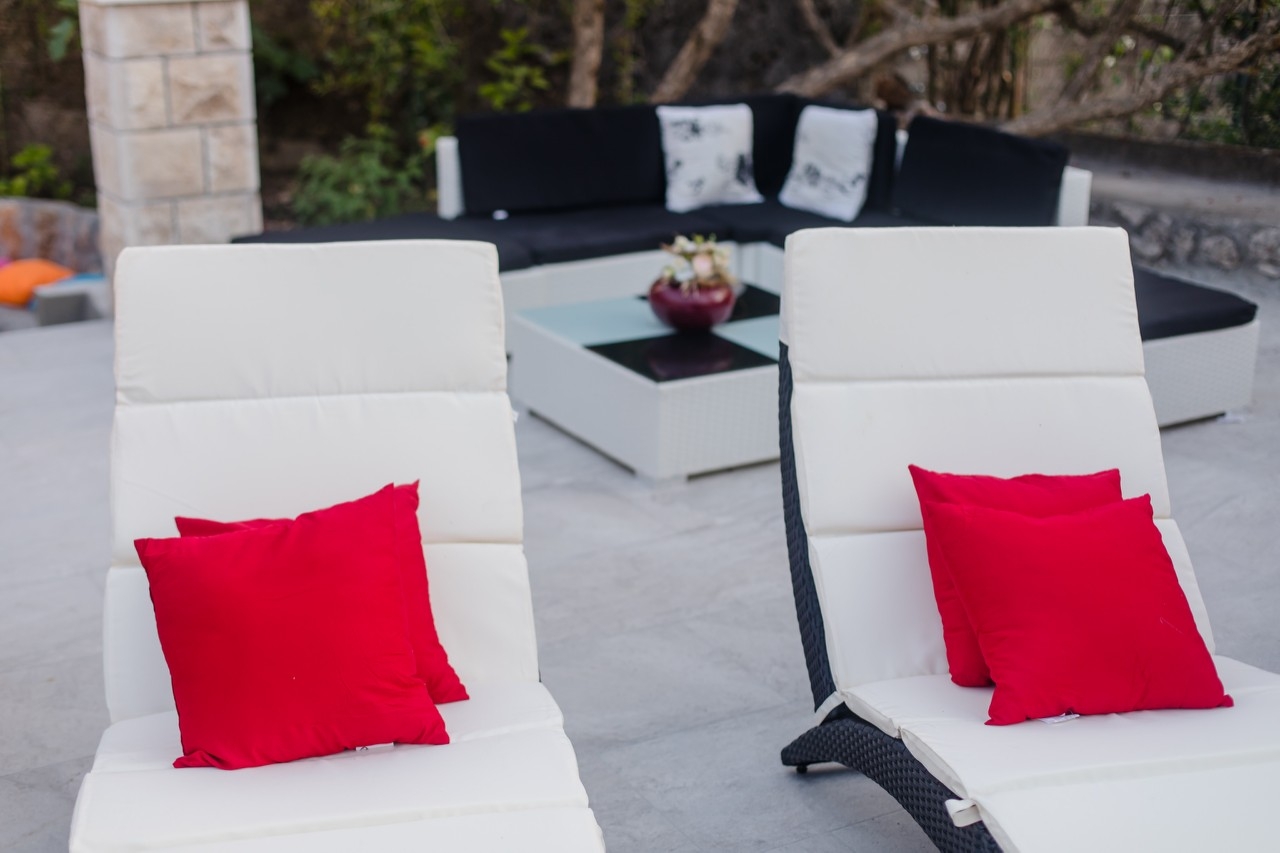 Three bedroom apartment near beach Sustjepan, Dubrovnik  A-a