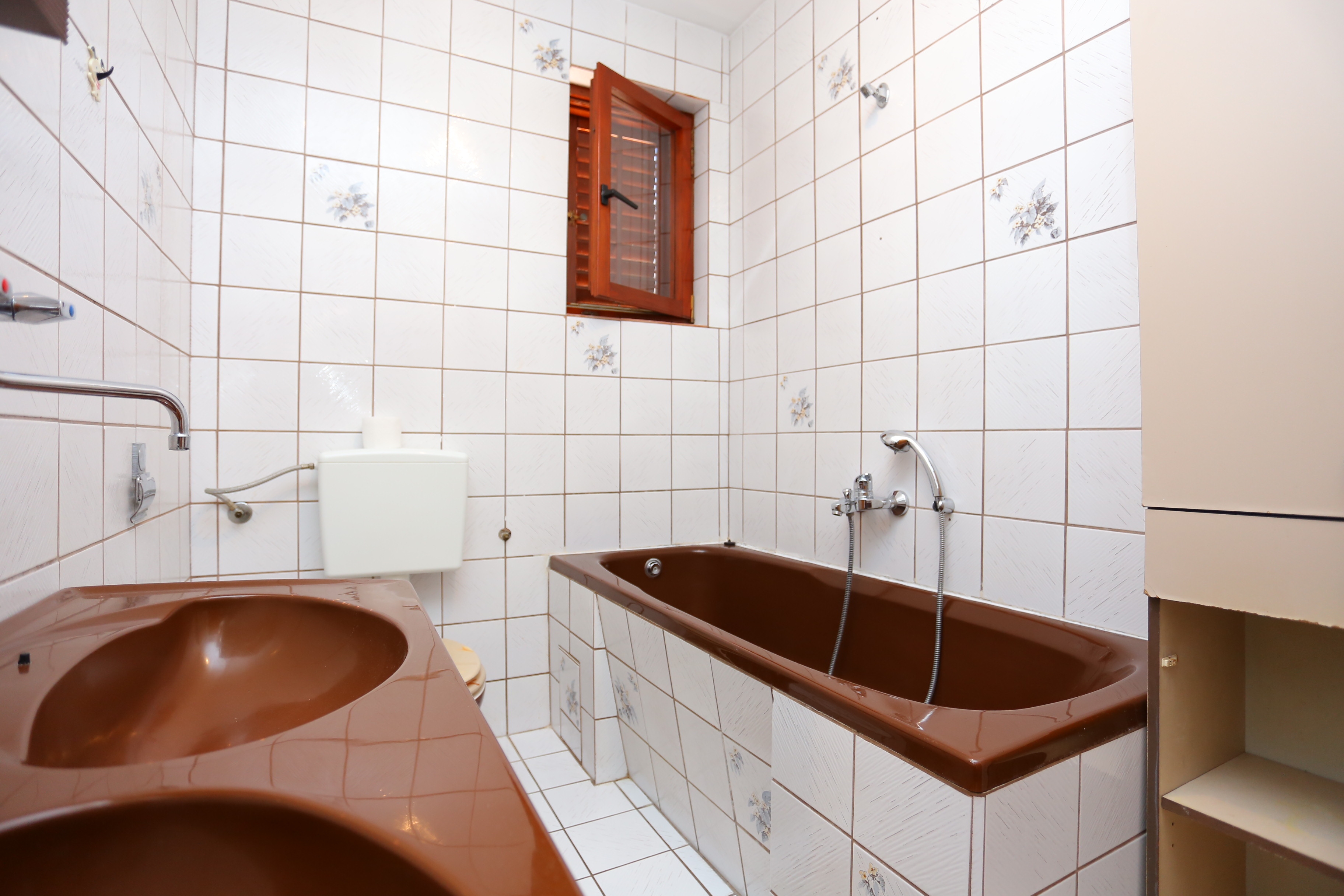 Three bedroom apartment with balcony and sea view Arbanija, Čiovo  A-a