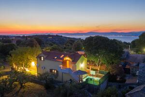 Luxury villa with a swimming pool Skrip, Brac - 17350